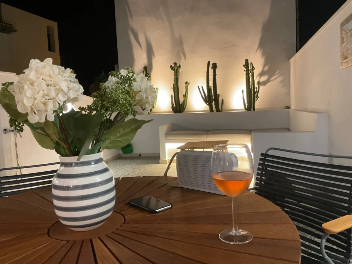 214eb3ff-3b7e-4e7d-92c2-3fddd4c7fa6a