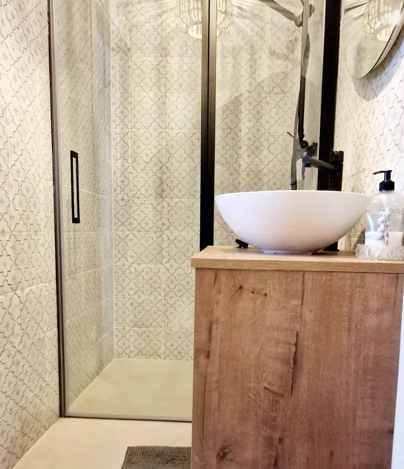 a01a6493-cd88-4398-b550-329bf2b4dfc5