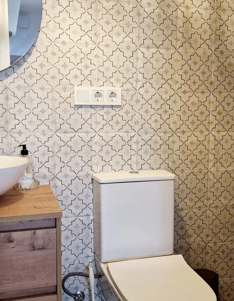 fc047bfe-00da-4673-8079-f8de853828e7