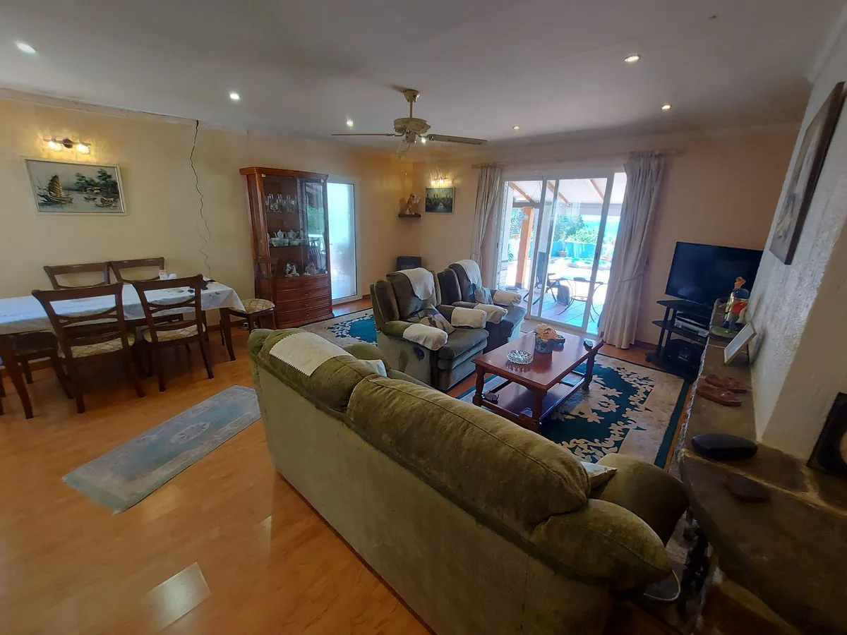 88272033-2f70-4687-a8c0-e899a121ce68