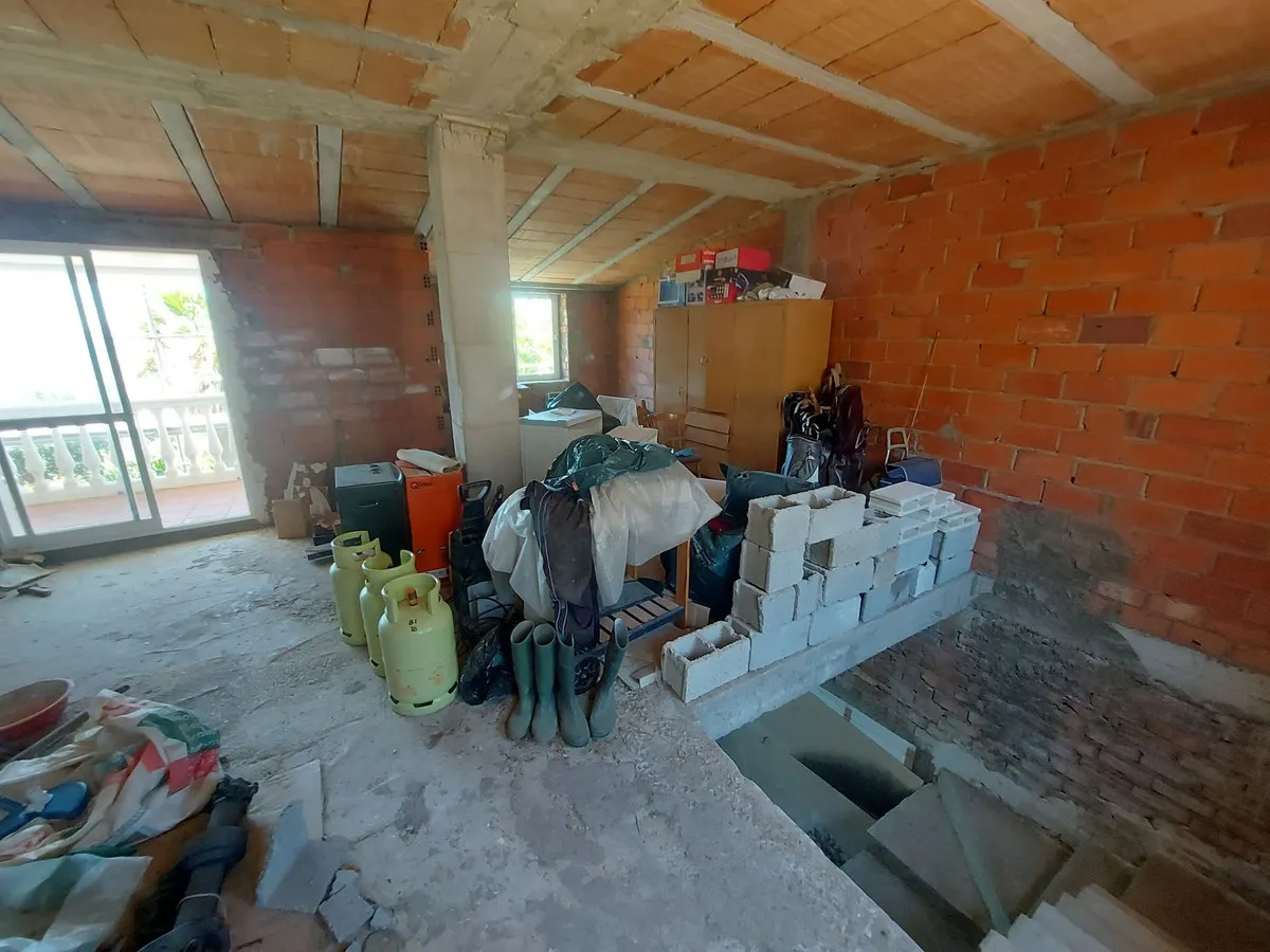 e6d117b6-8a85-4bc6-9d69-3876c73a100a