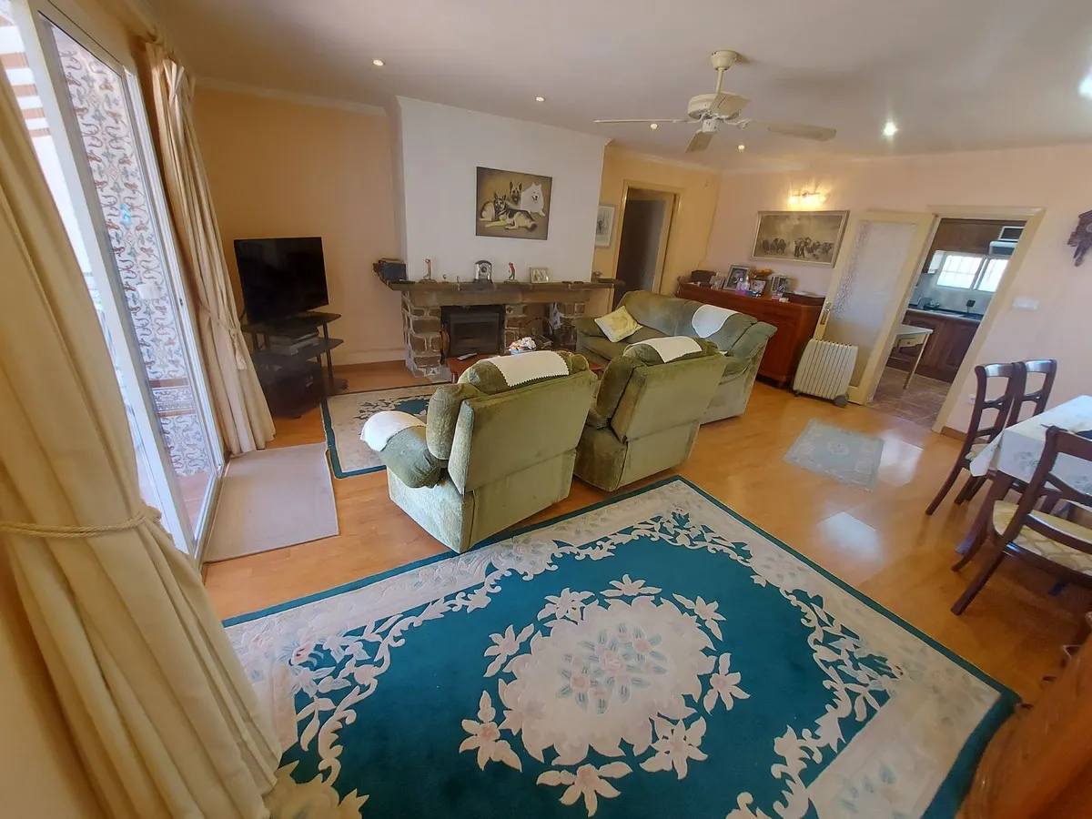 eee713ce-f4a1-4d83-ae4a-95794baed9a8