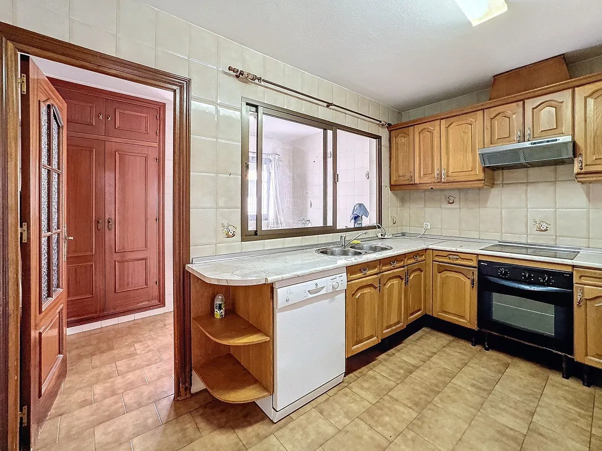 7d1215ef-b5b1-4827-9105-a56705824fa2