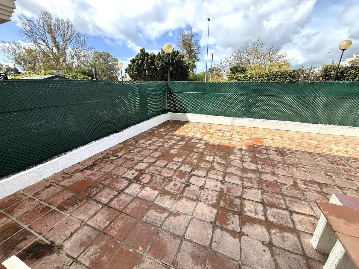 1adc1915-51a5-42cf-ac08-4d5b92b30f8b