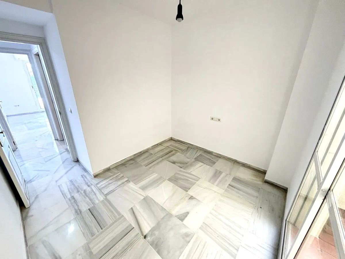 baa30208-1738-425d-ac1e-81acc4a0bf4b