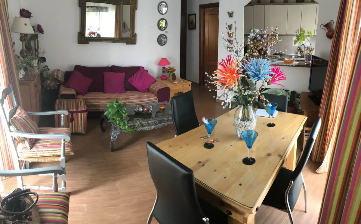 0db51bdd-d4f9-46eb-9339-ef1cd9c576d7