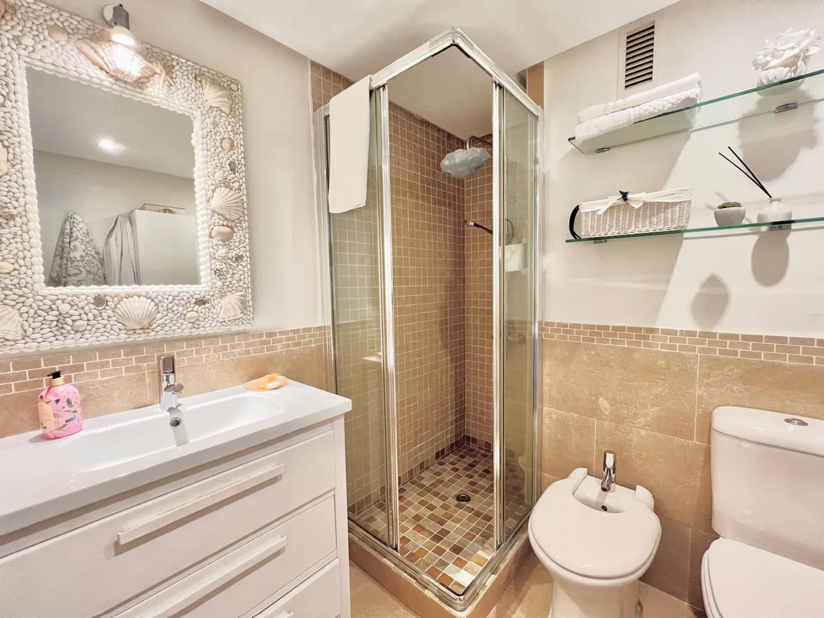 10f3669c-47b8-4884-b85c-af5a89d76921