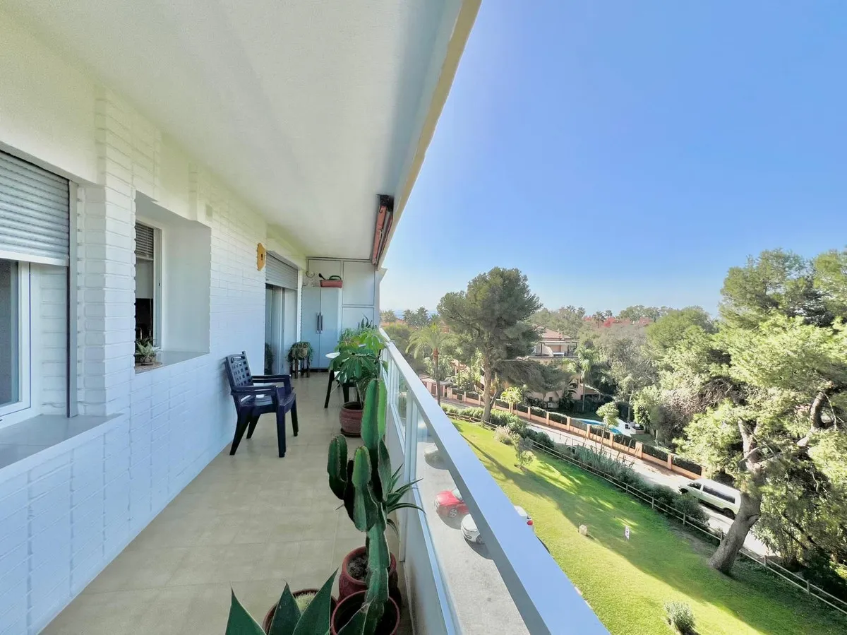 fb5e777e-bbee-49b9-92b9-845d923266ac