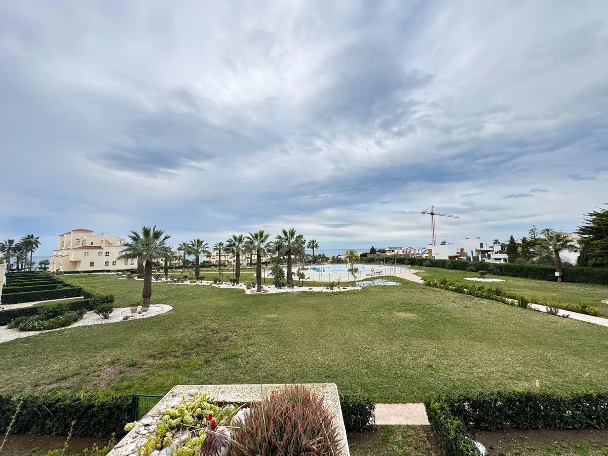 05870b1d-a4e4-4970-8284-b512a8602638