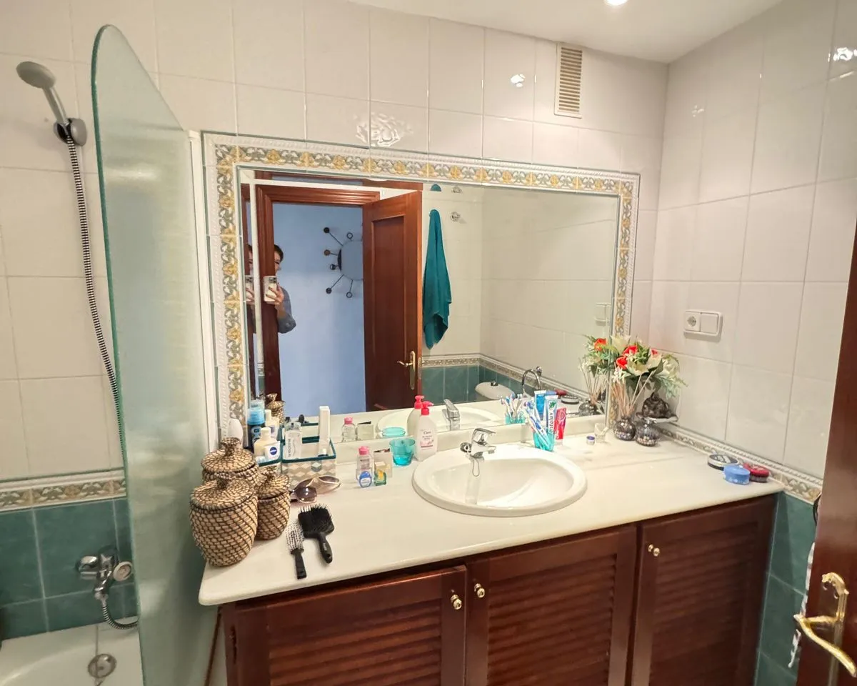 686570c6-1a38-4b67-a935-ceae3899d4e3