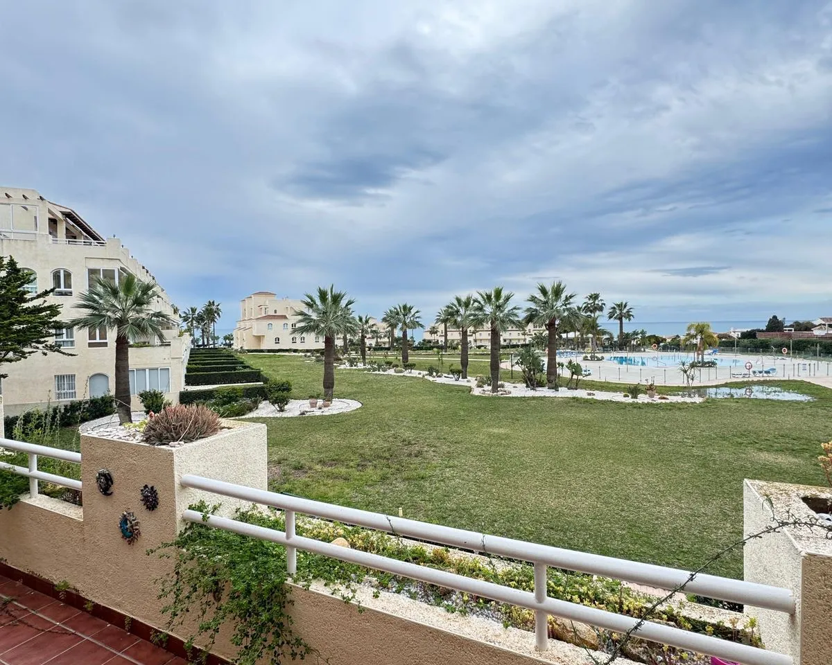 ad3a52ef-9acd-4f1b-be06-f789831e3821