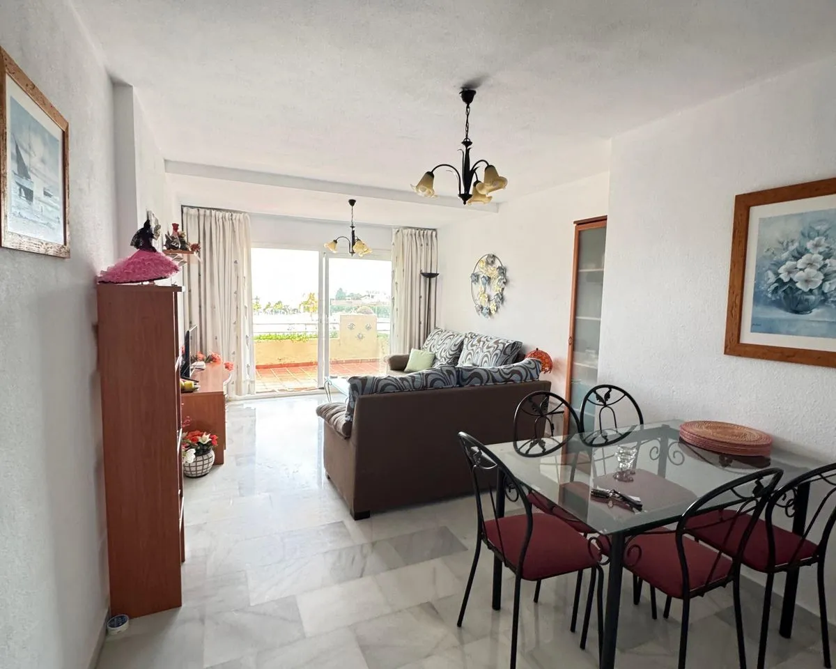 e5358604-c8eb-4f35-81ab-33b4ddef6153