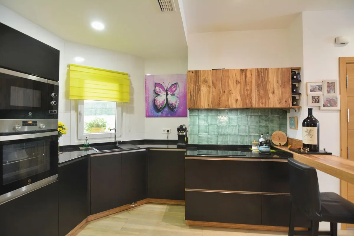 79e1f191-8e91-494f-bf3c-bb4c83ea1ea3