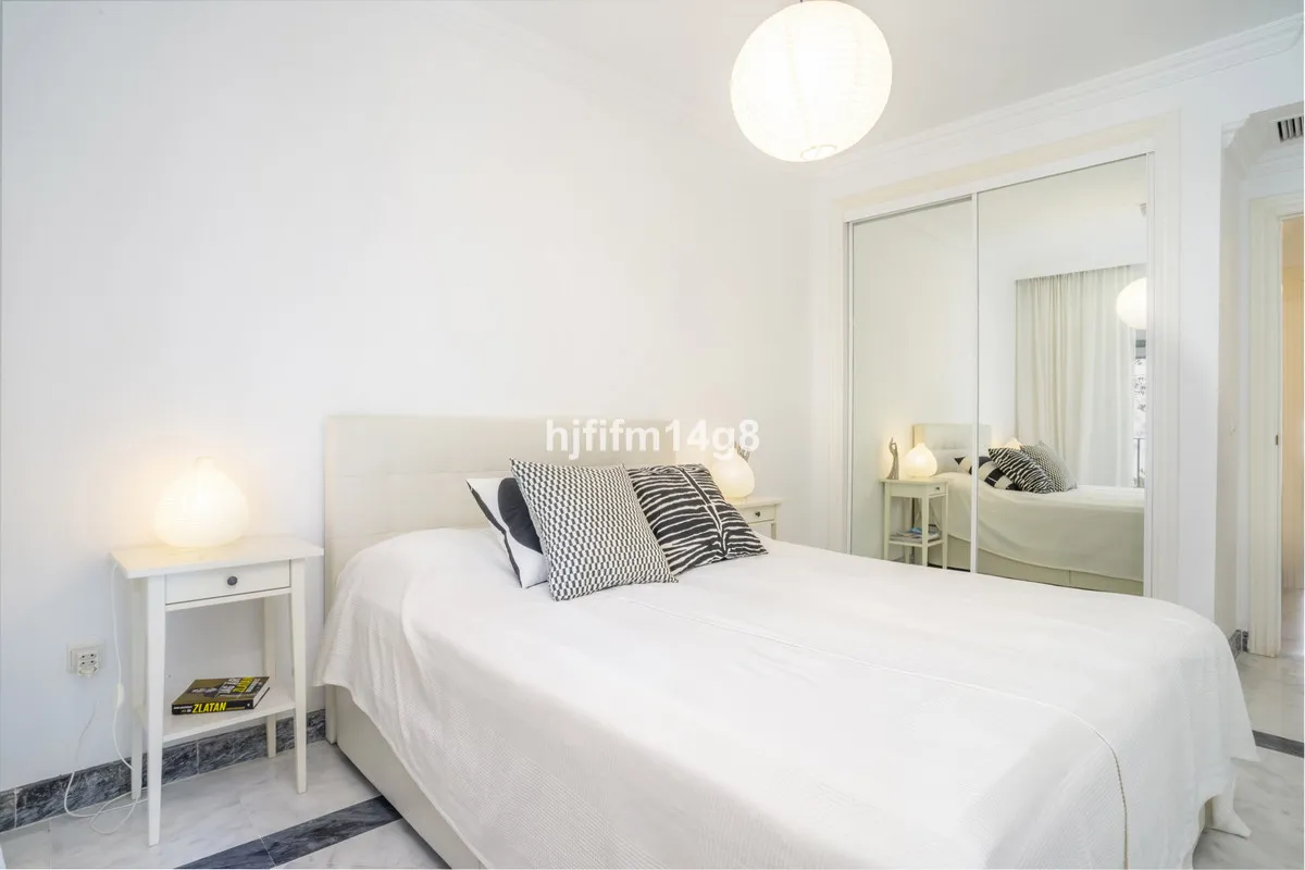 cd8bec7b-3700-4a75-a804-3d39832c7303