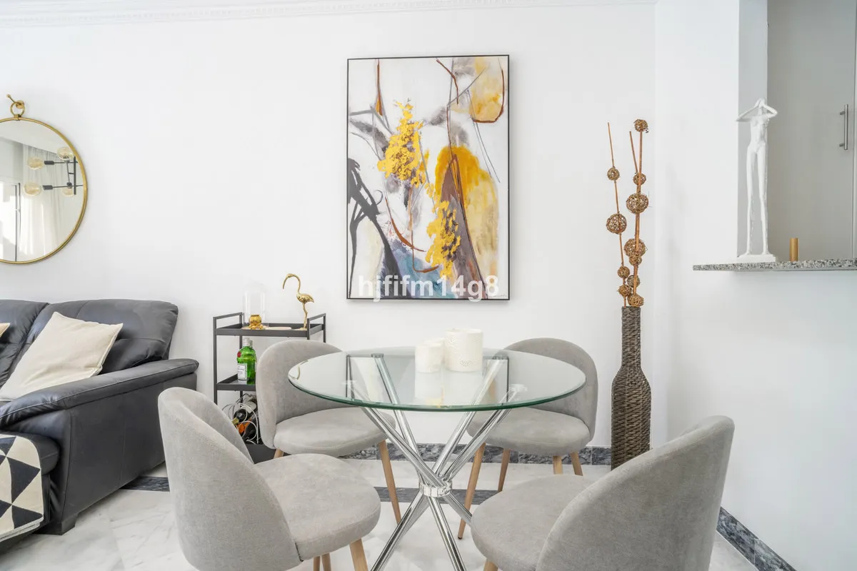 f8141283-06da-4b5a-a79d-45a47d550f23