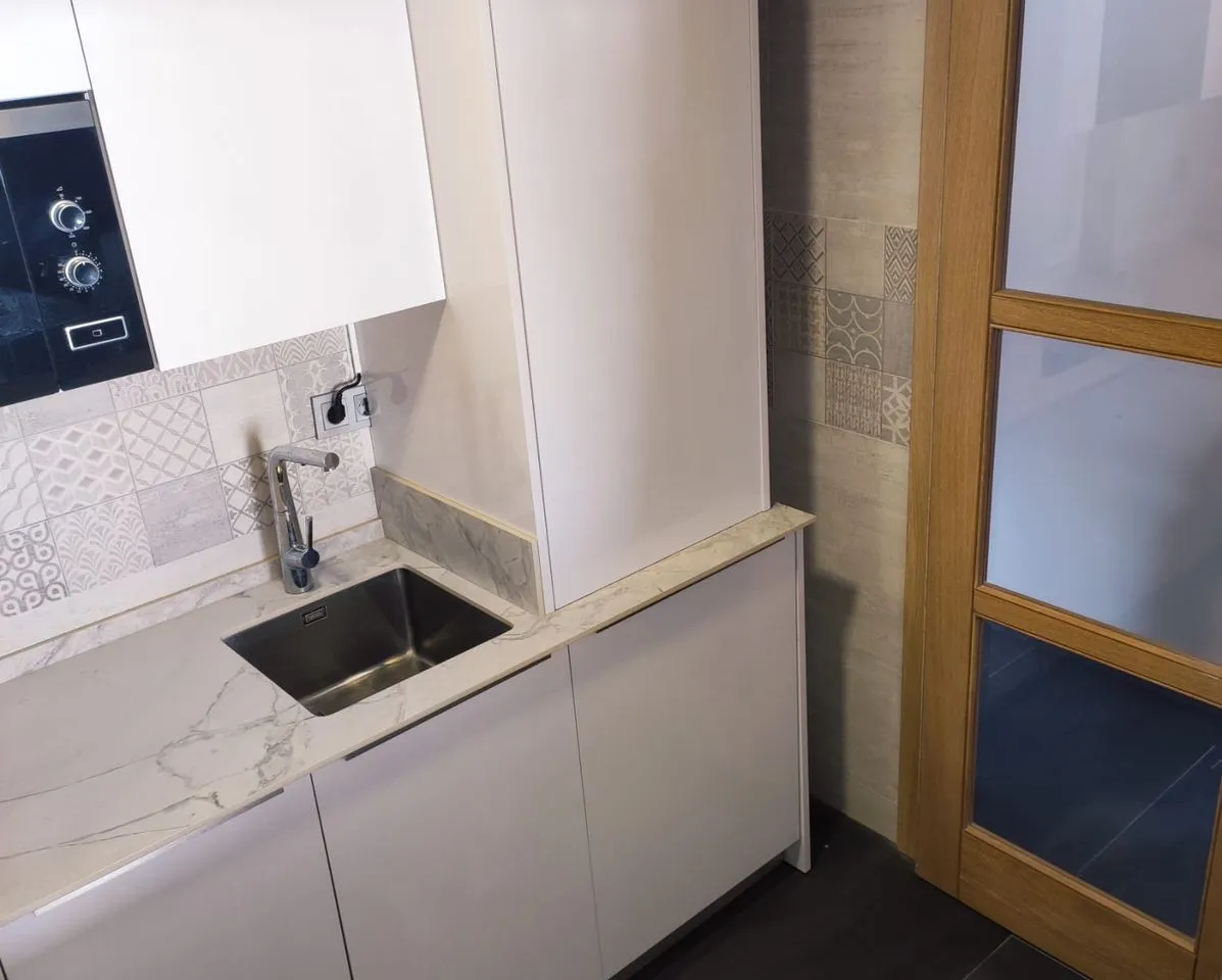 ff0d42f3-5104-44ad-9849-1db3d032480c