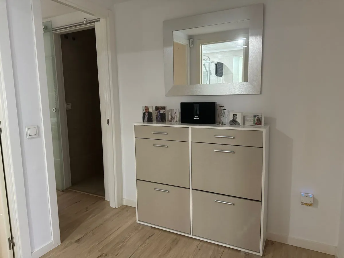 af408700-6fd0-47d5-ba49-c7125d02c293