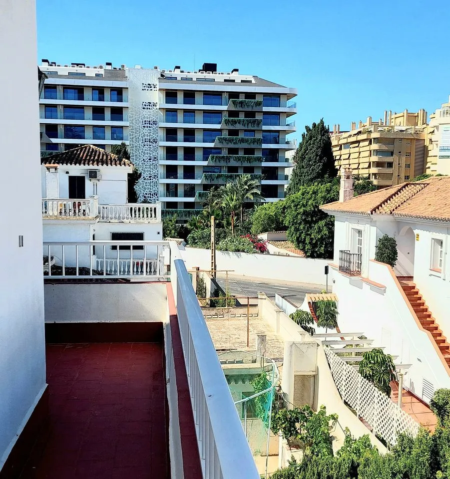 56d92e29-7a6c-4d27-993d-8d1c4571d6f9