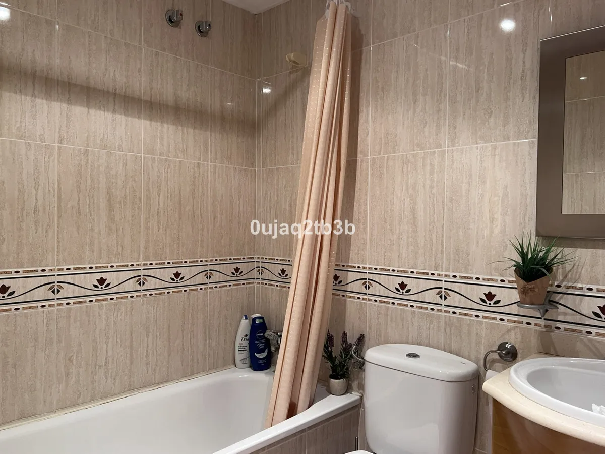 1c25ab76-e56c-4c63-b851-62ad78530bec