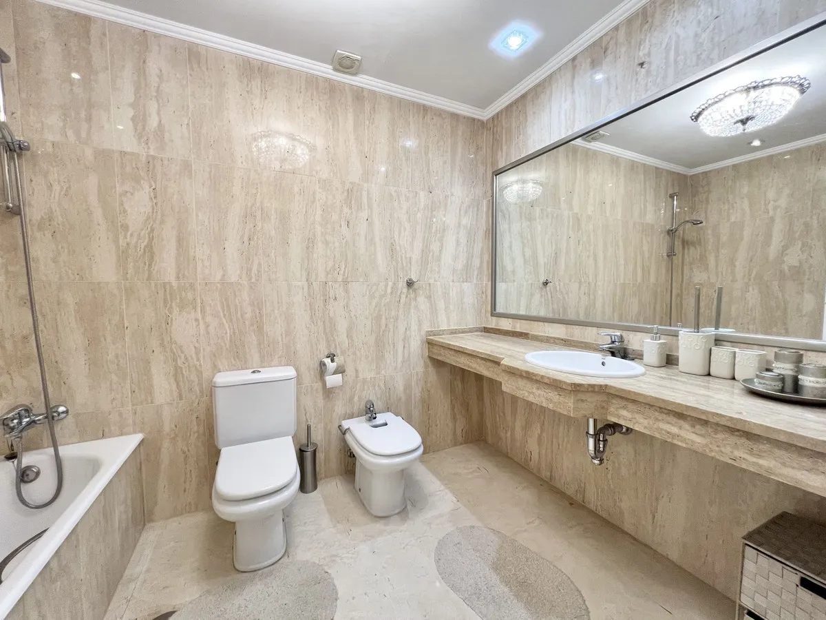 41f99fd2-45ae-4df8-99b7-846a78ea5829