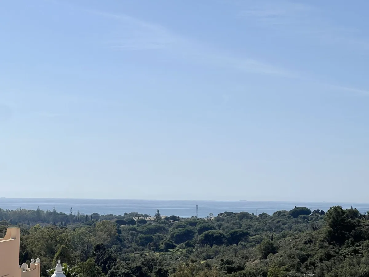 f00b4c72-964d-4501-9732-73a517e0de7b