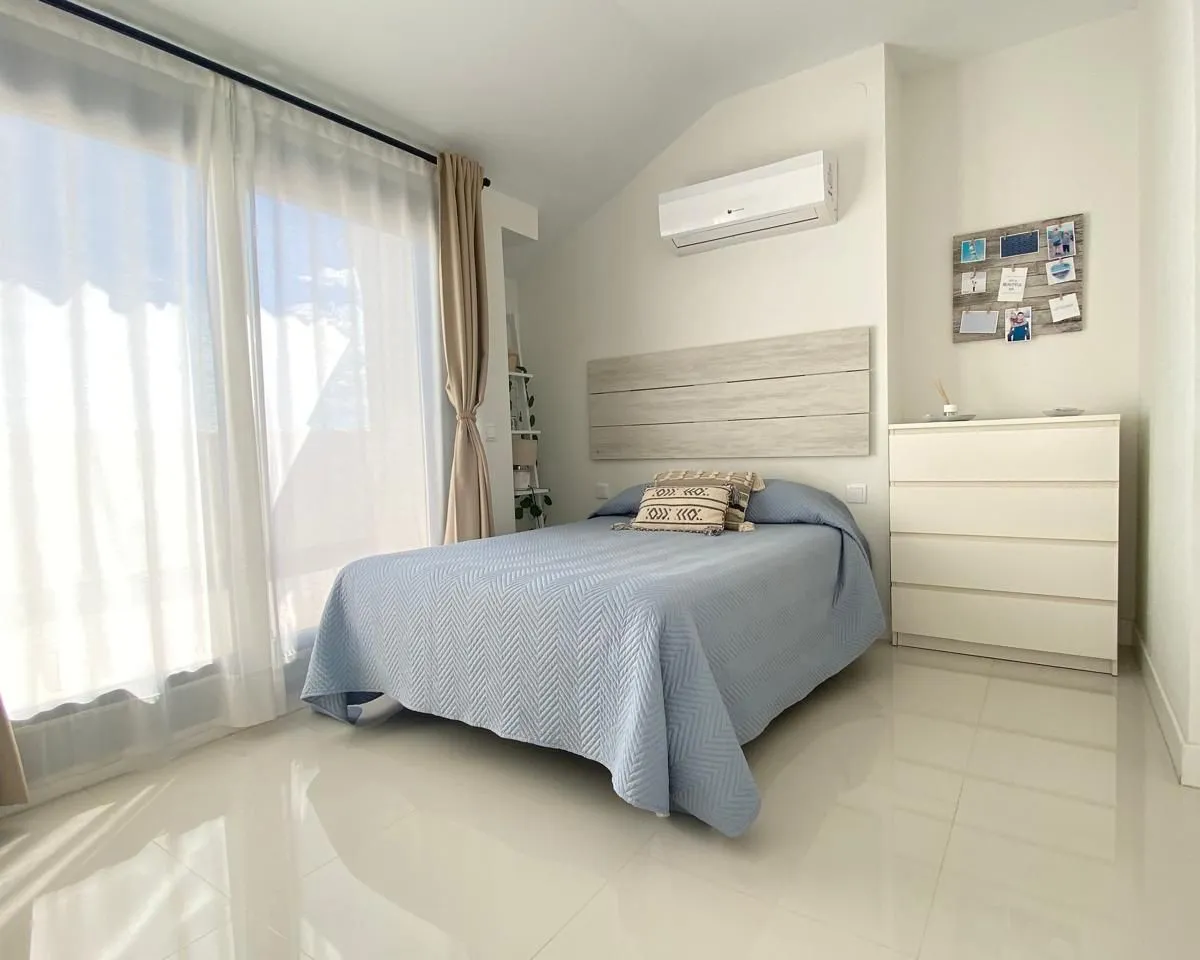 6590c58f-1f9f-47dc-ad87-0cc6fa9f278d