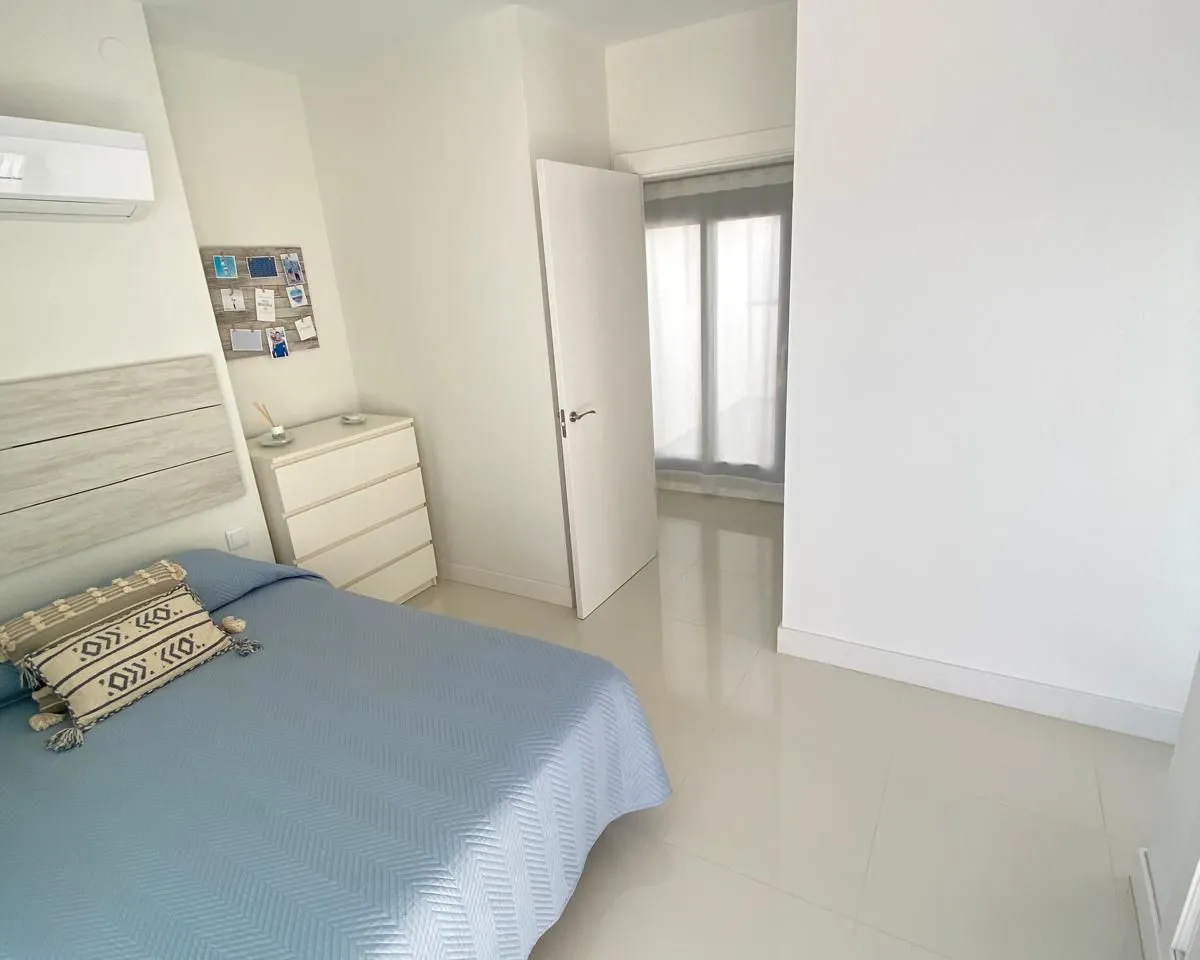 ee24da8b-059a-4213-82d4-516cfbfbfdd7