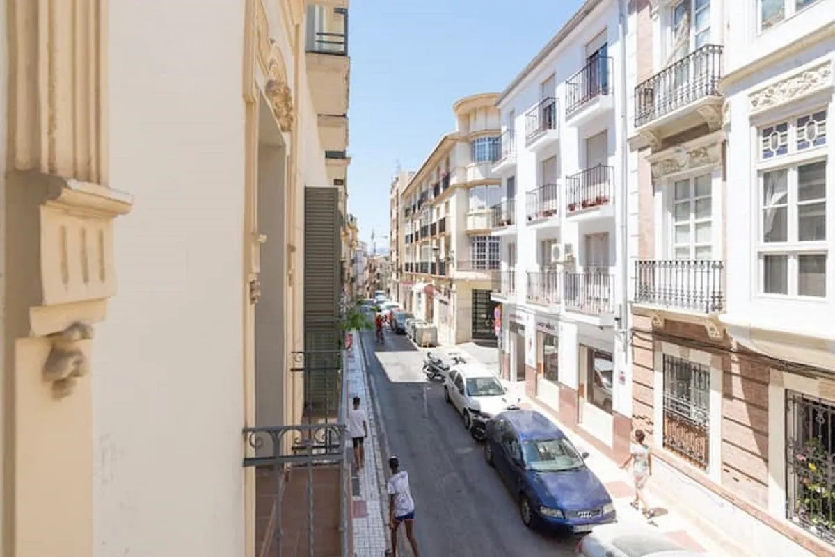 182c26a4-b267-47b6-ad06-4a048d8cbe05