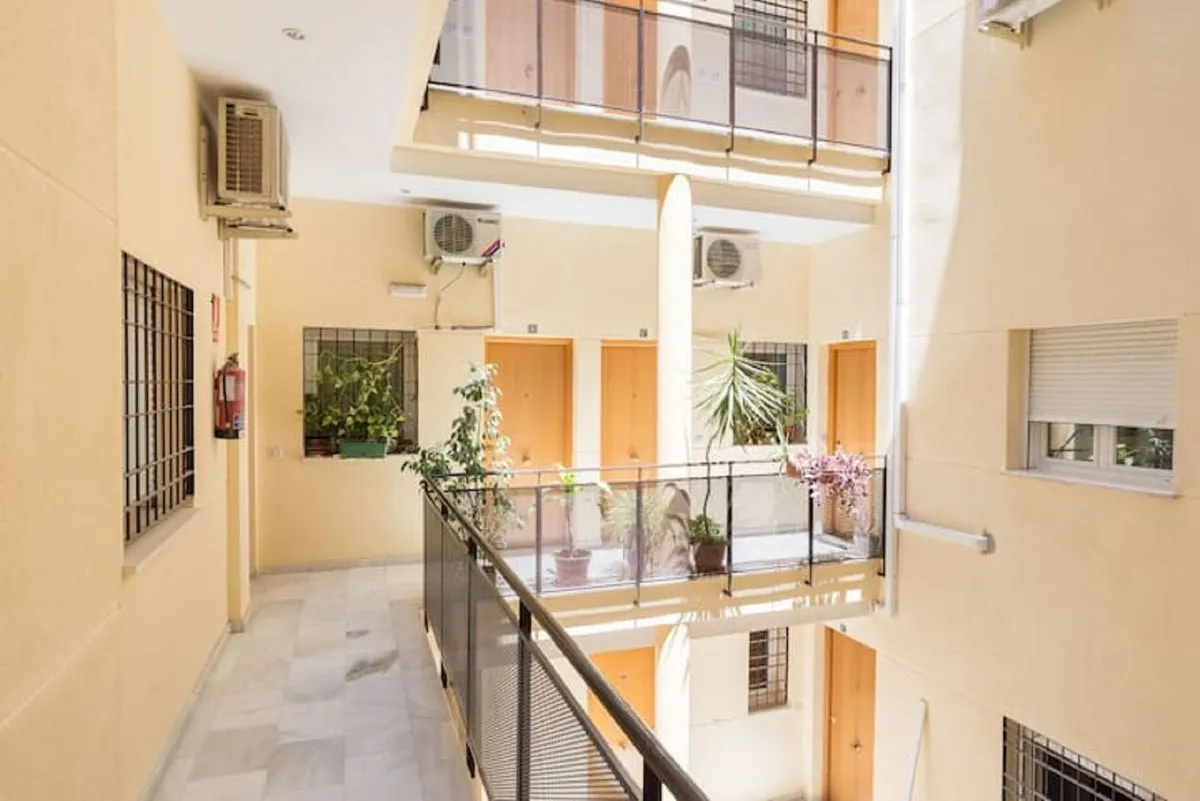 70129970-0a1e-45ec-88e8-6ee356b7ec1c