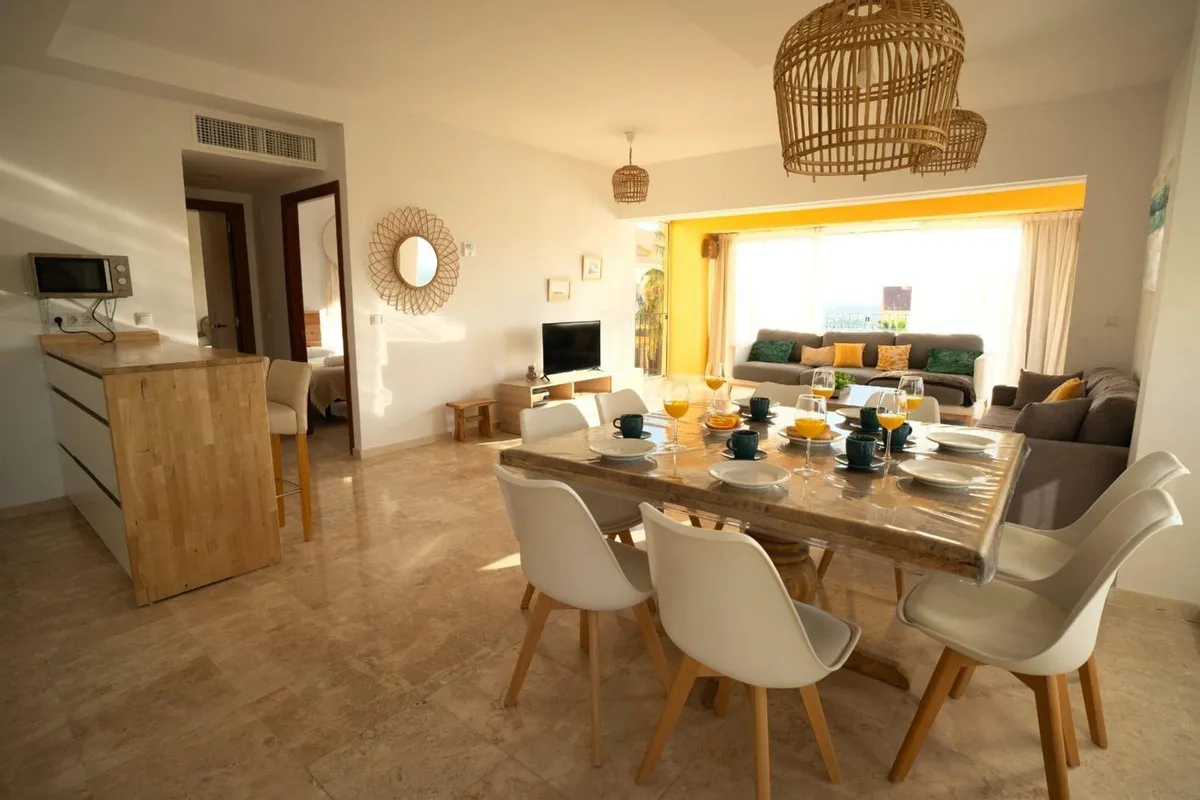 4d162d4a-8392-4c57-9184-0df62f2d645e