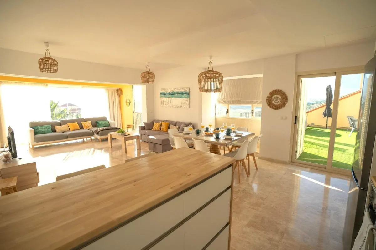 a396ee38-e529-4212-b629-b89e6b7e1c98