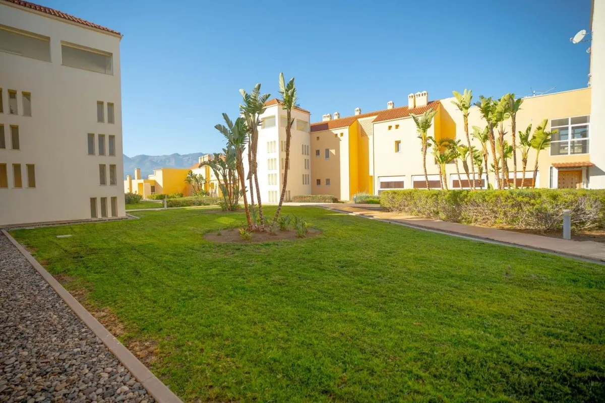 d2b4a540-6773-4fa6-ba29-4e77c66a3121