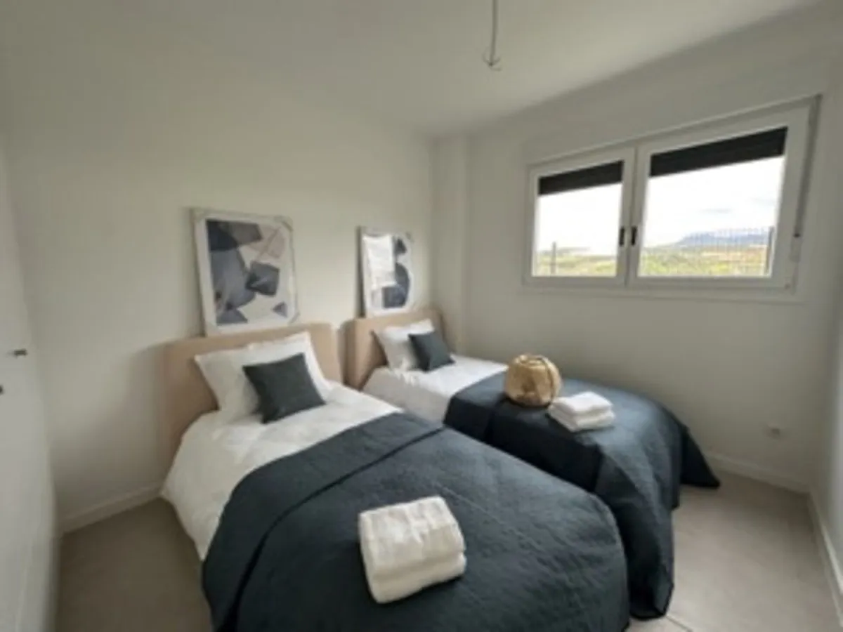 298c524d-a567-43b7-8814-5e82b8f17409