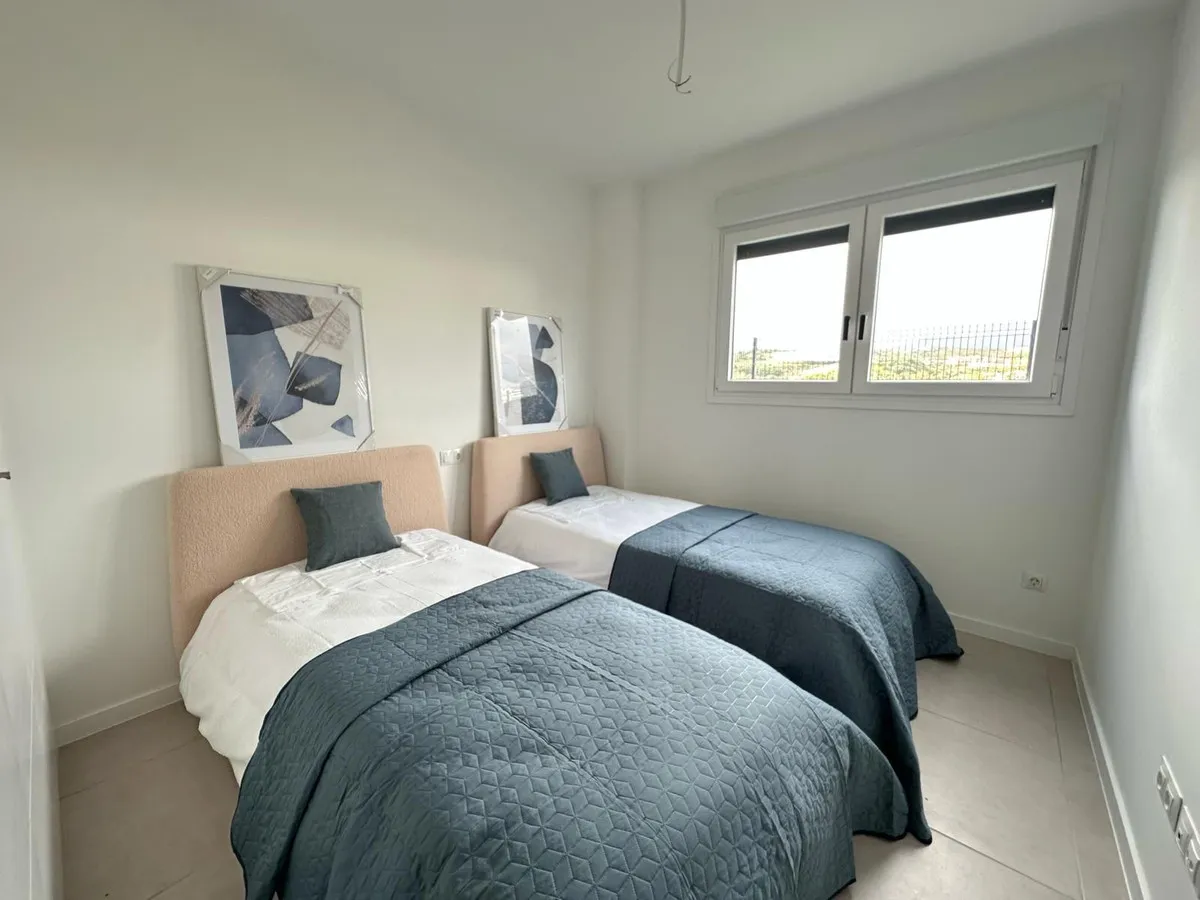 2dc00948-caf4-41f3-99c3-b93b1de0d55c