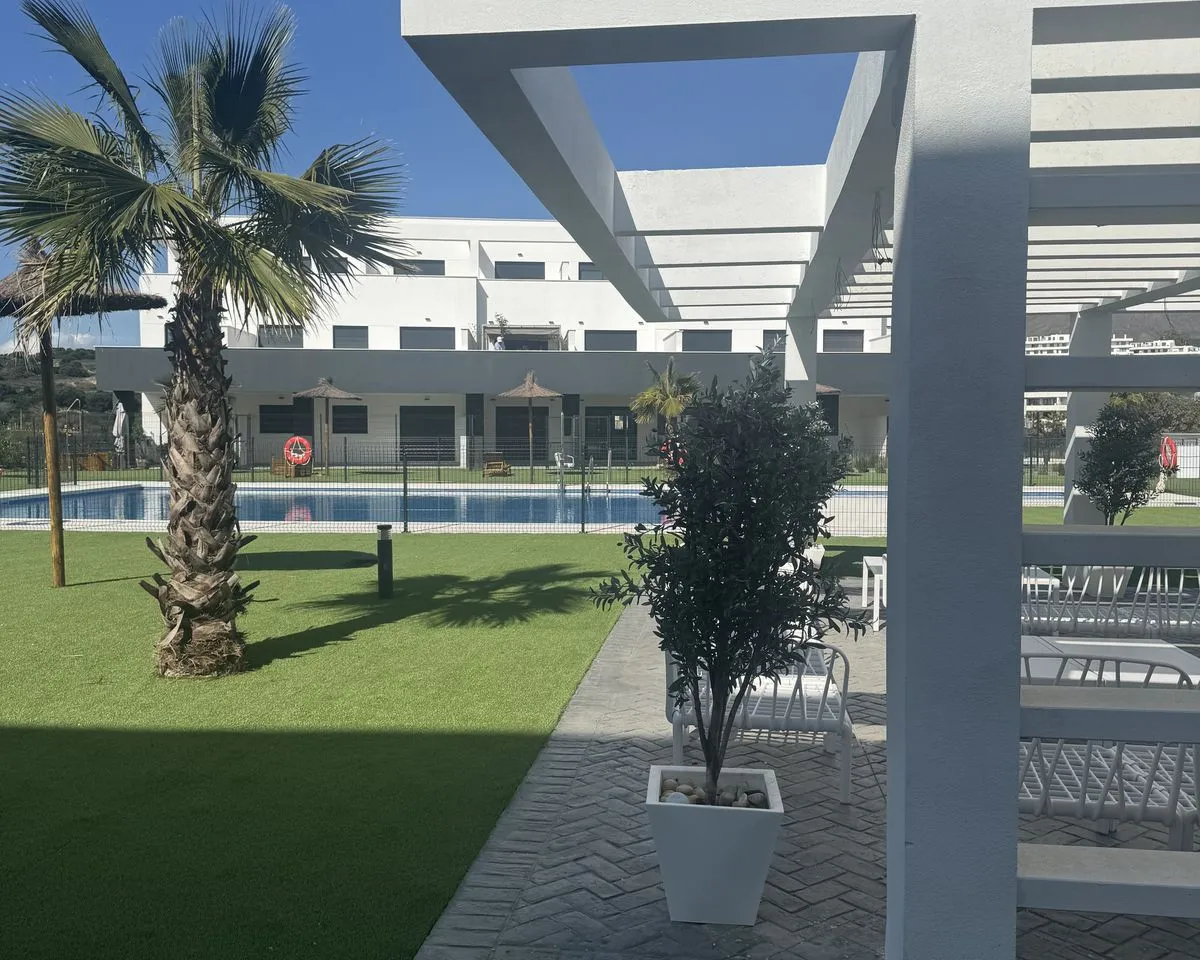 4024c495-39d5-4a96-af04-6dd6e154098b