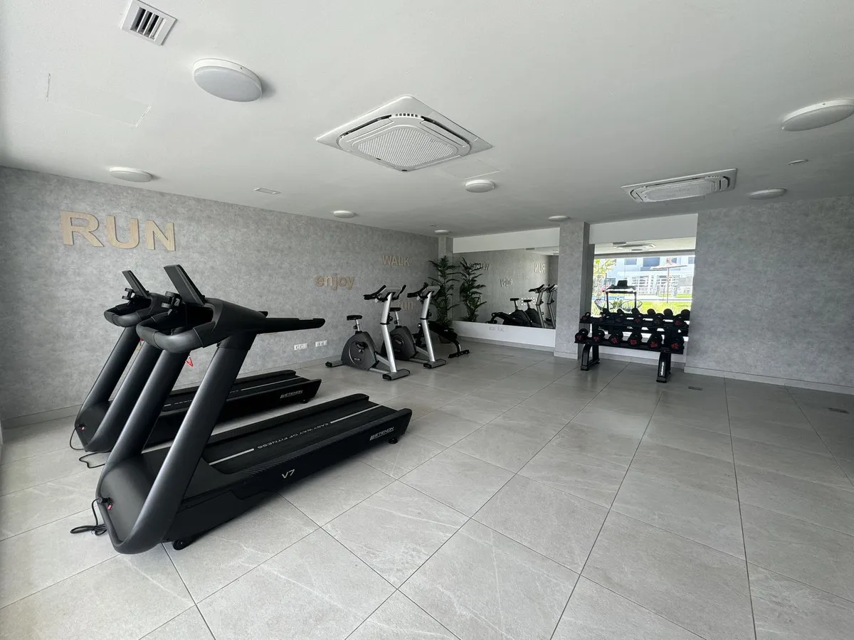 d42d97fd-a635-4a41-a0e9-08149b51d669