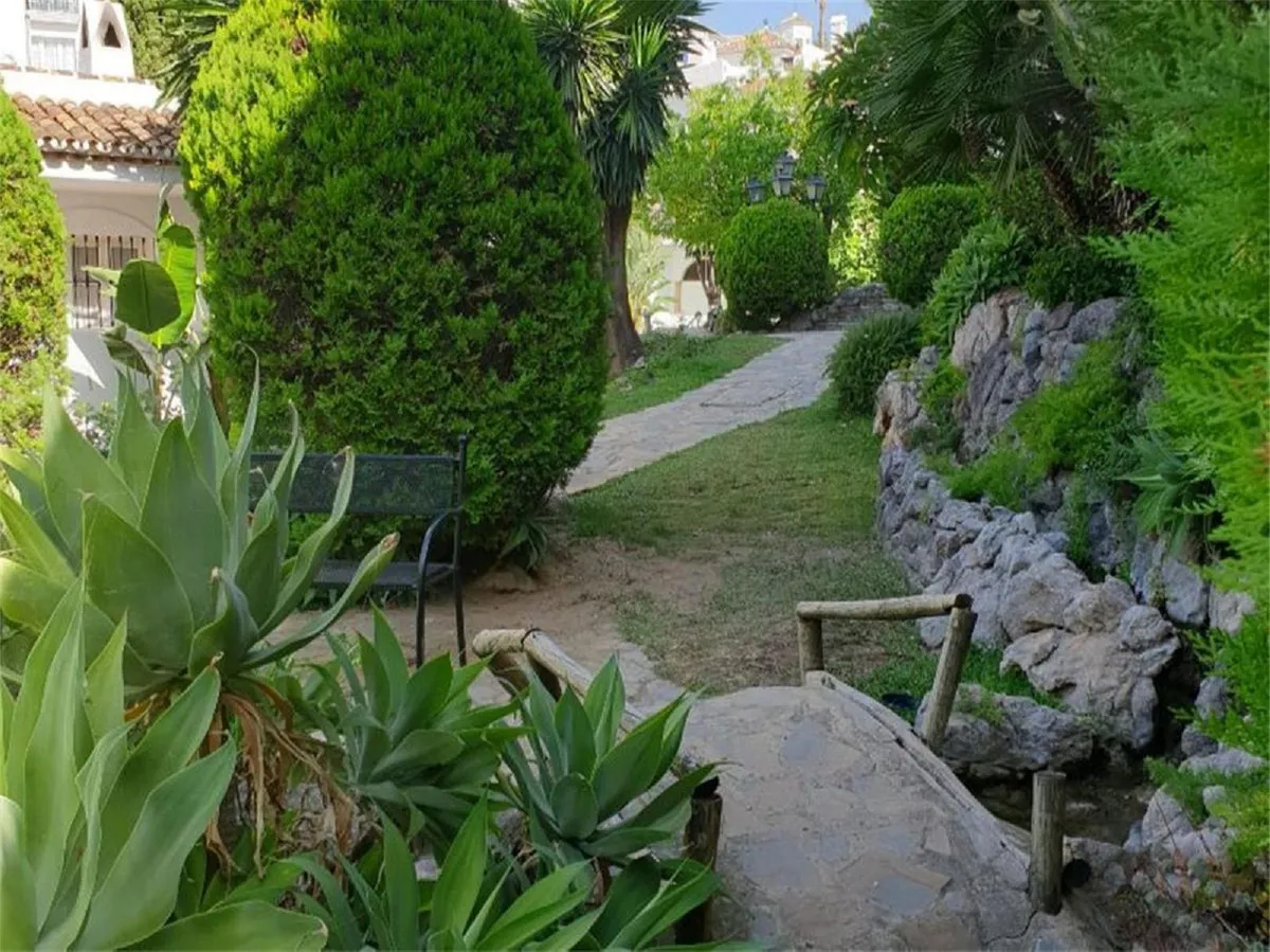 3c9cac0d-19f1-458a-8ea9-5ace7c7fc3ec