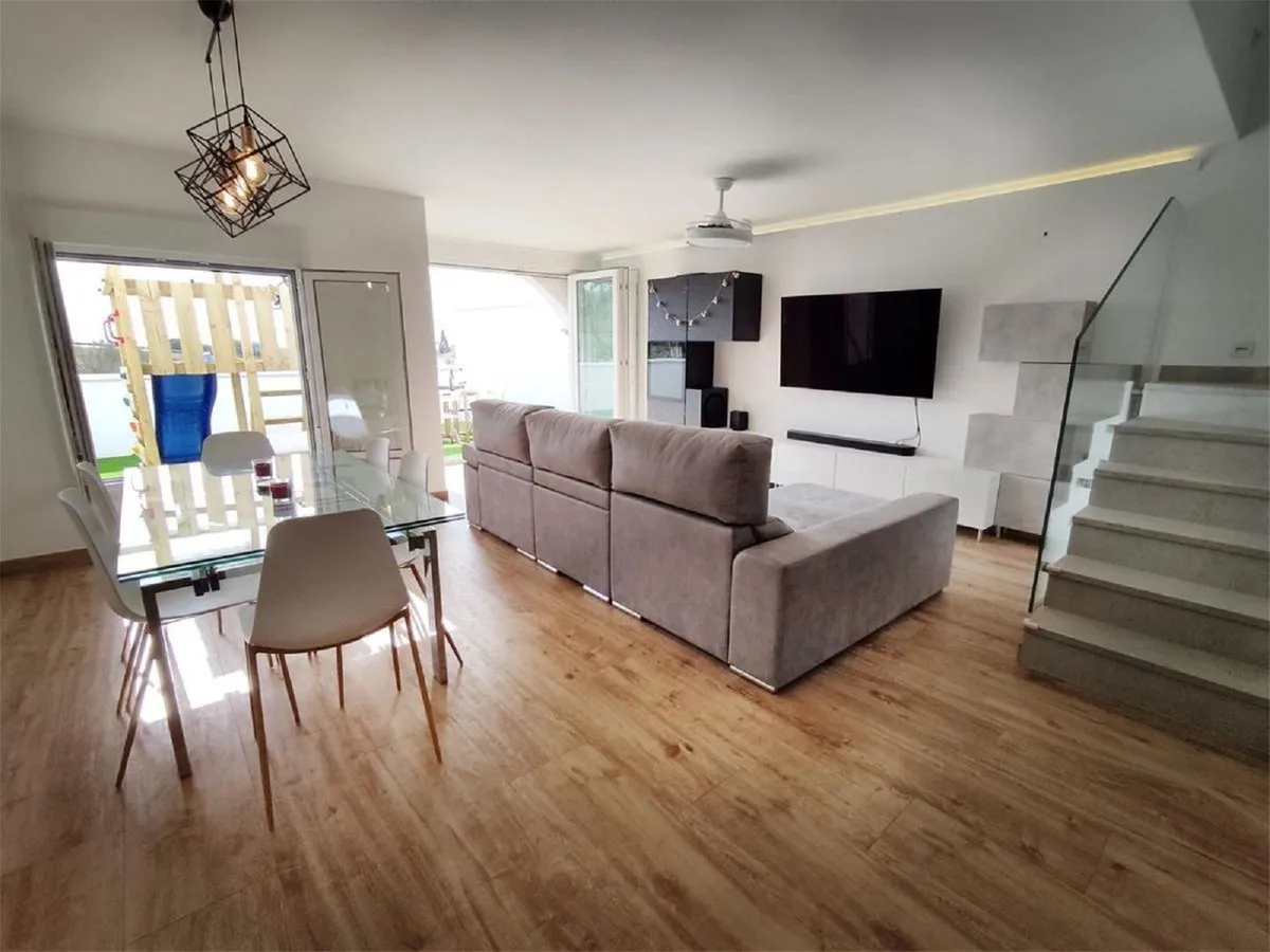 cb91f7df-b15c-49a0-a372-1ce7b67c4206