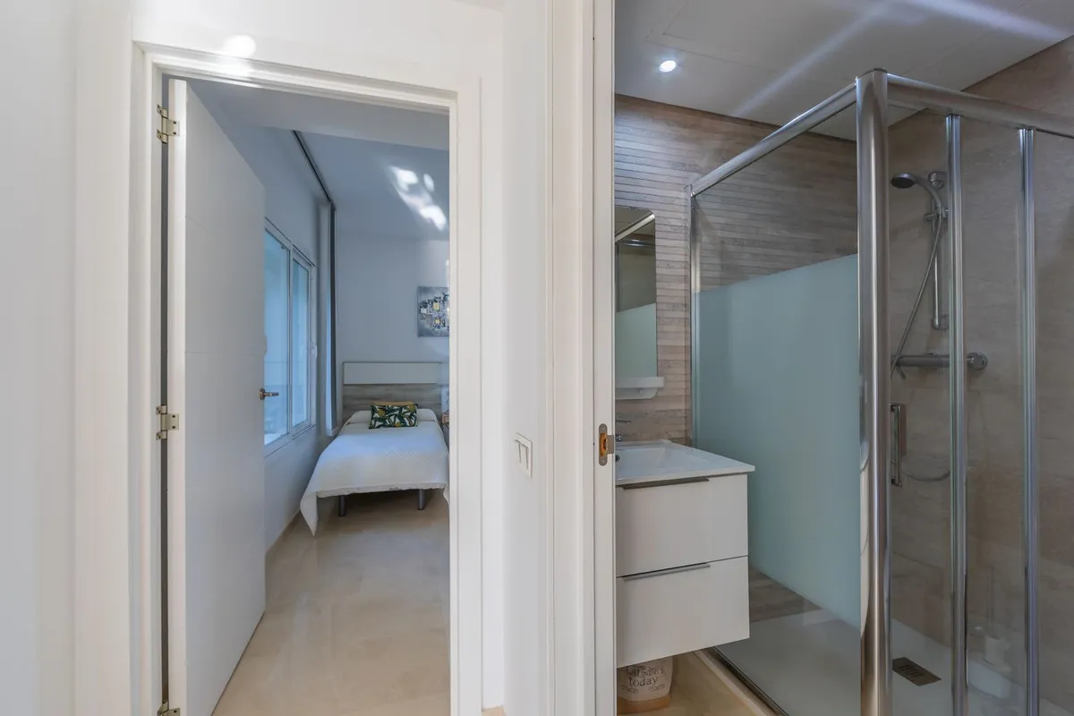 c0137d3e-88ca-4d80-b434-ee5b91805d8e