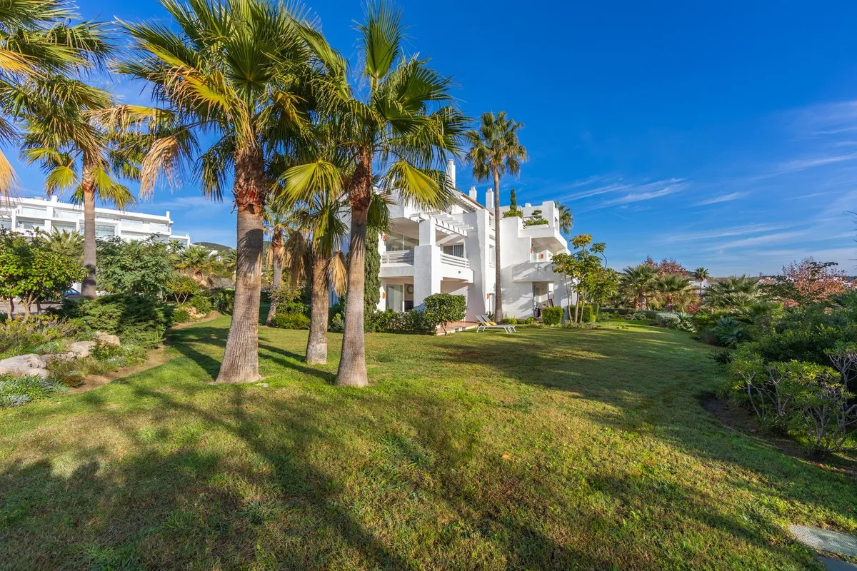 ec27bc5e-b39a-4b43-9436-a002d21ae047