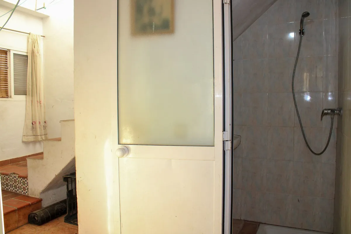 3ff49073-c2fb-4639-929d-8c602f3febad