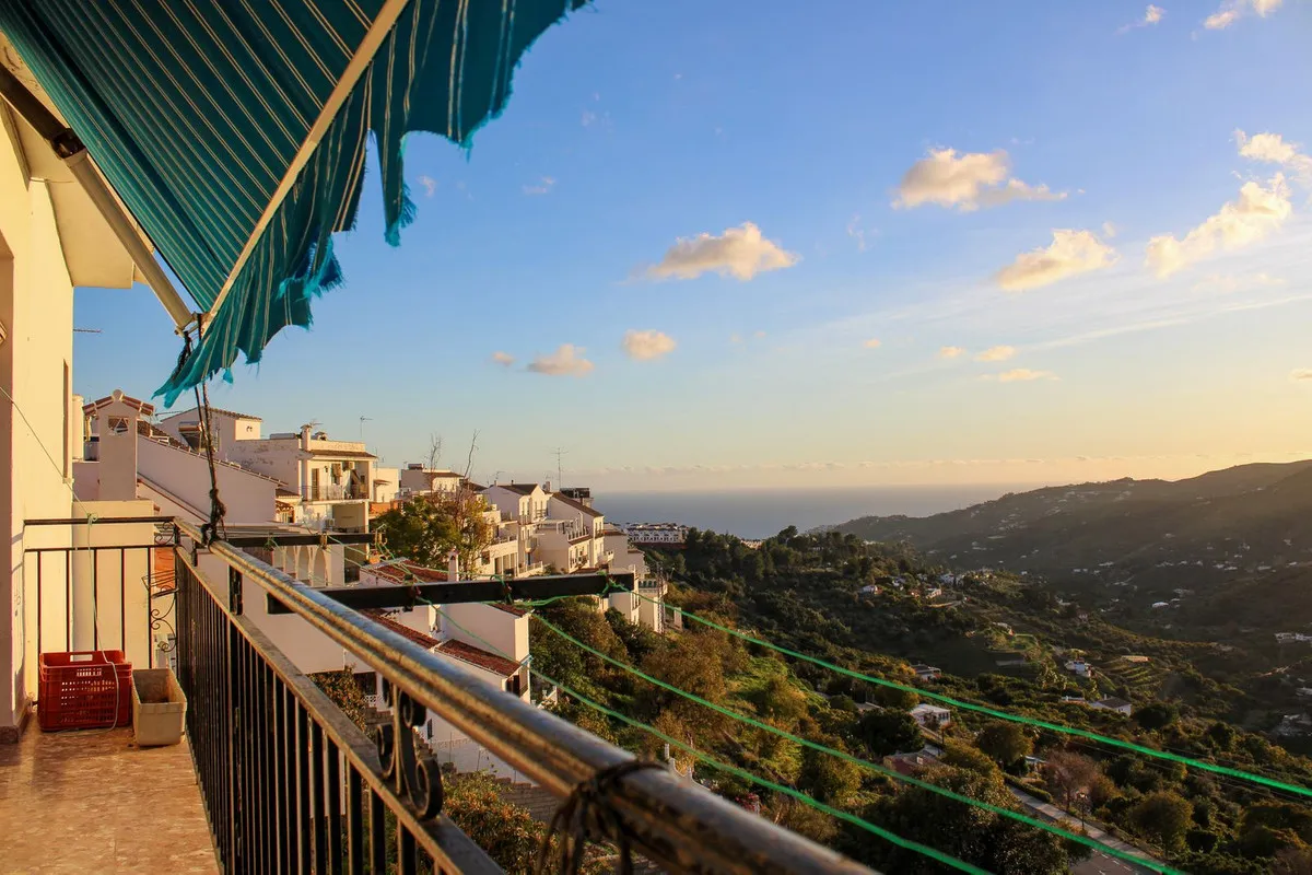 5f67484f-c658-4abc-9bc3-838d229545a2