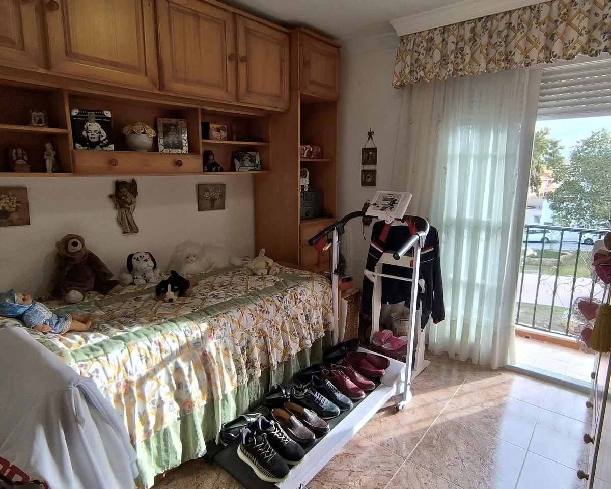 1ec5be3a-a650-499b-9176-ea7415995394