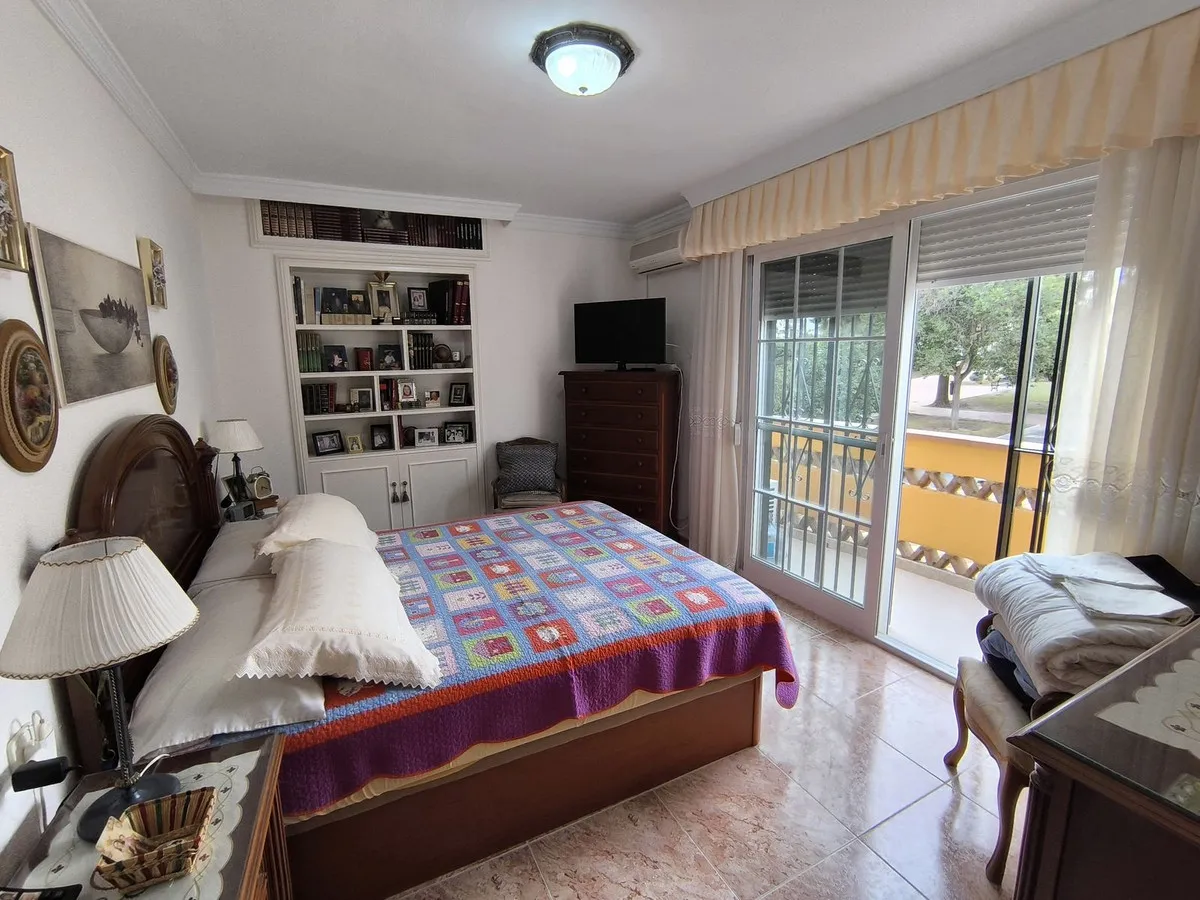 42874375-bd43-457e-bbb6-2a0ad427b9f0