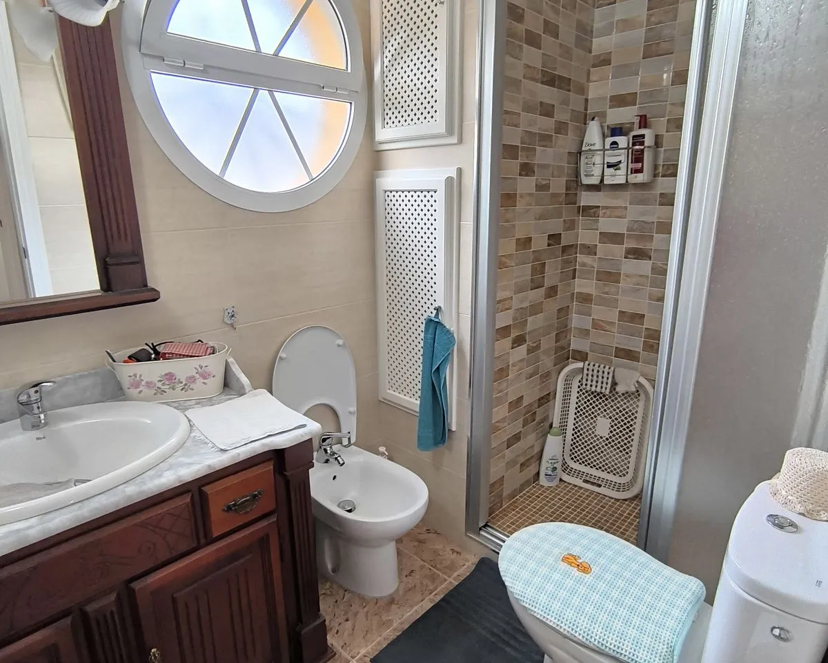 899a2c33-11c1-490a-a284-1528b26cdd46