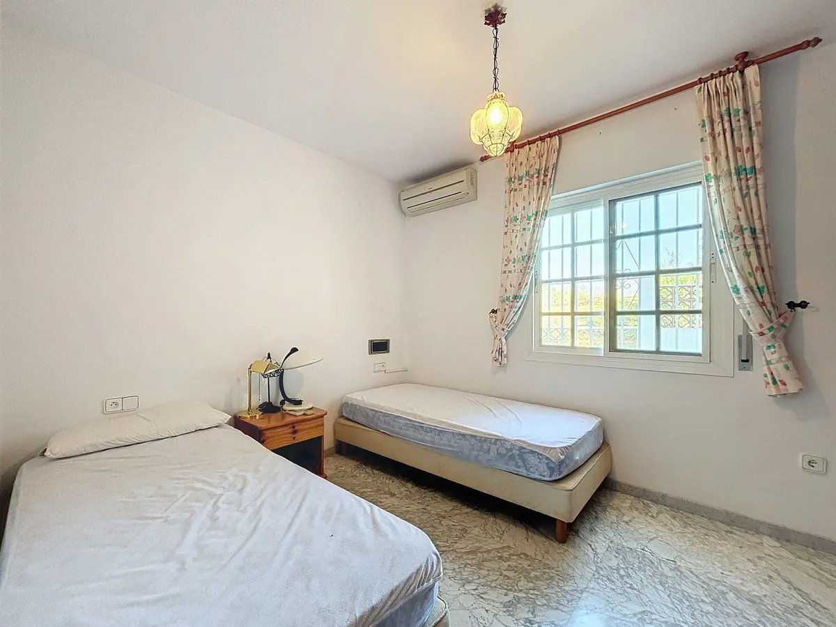 105c3390-6e68-4edf-a04c-a7bd68787074