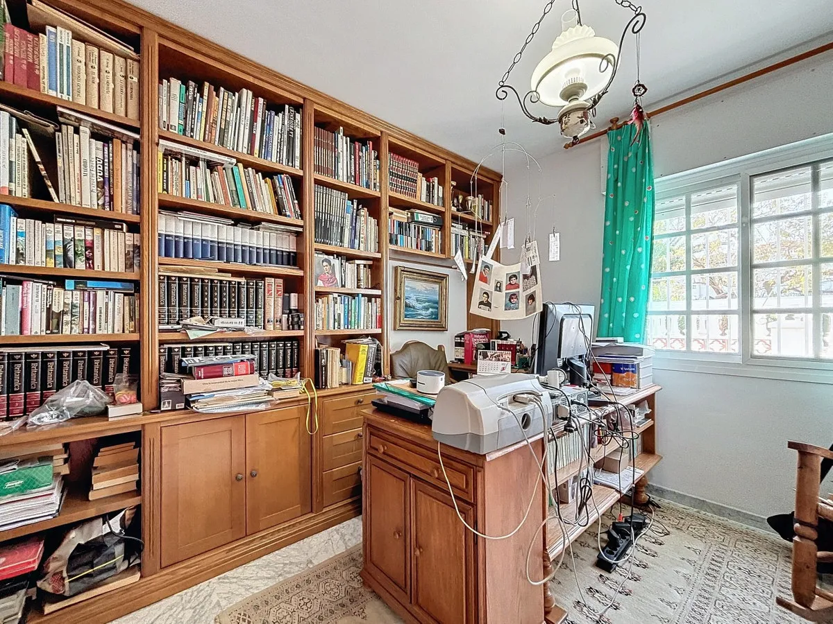 83632182-004b-46e9-b747-d836f7b6902d