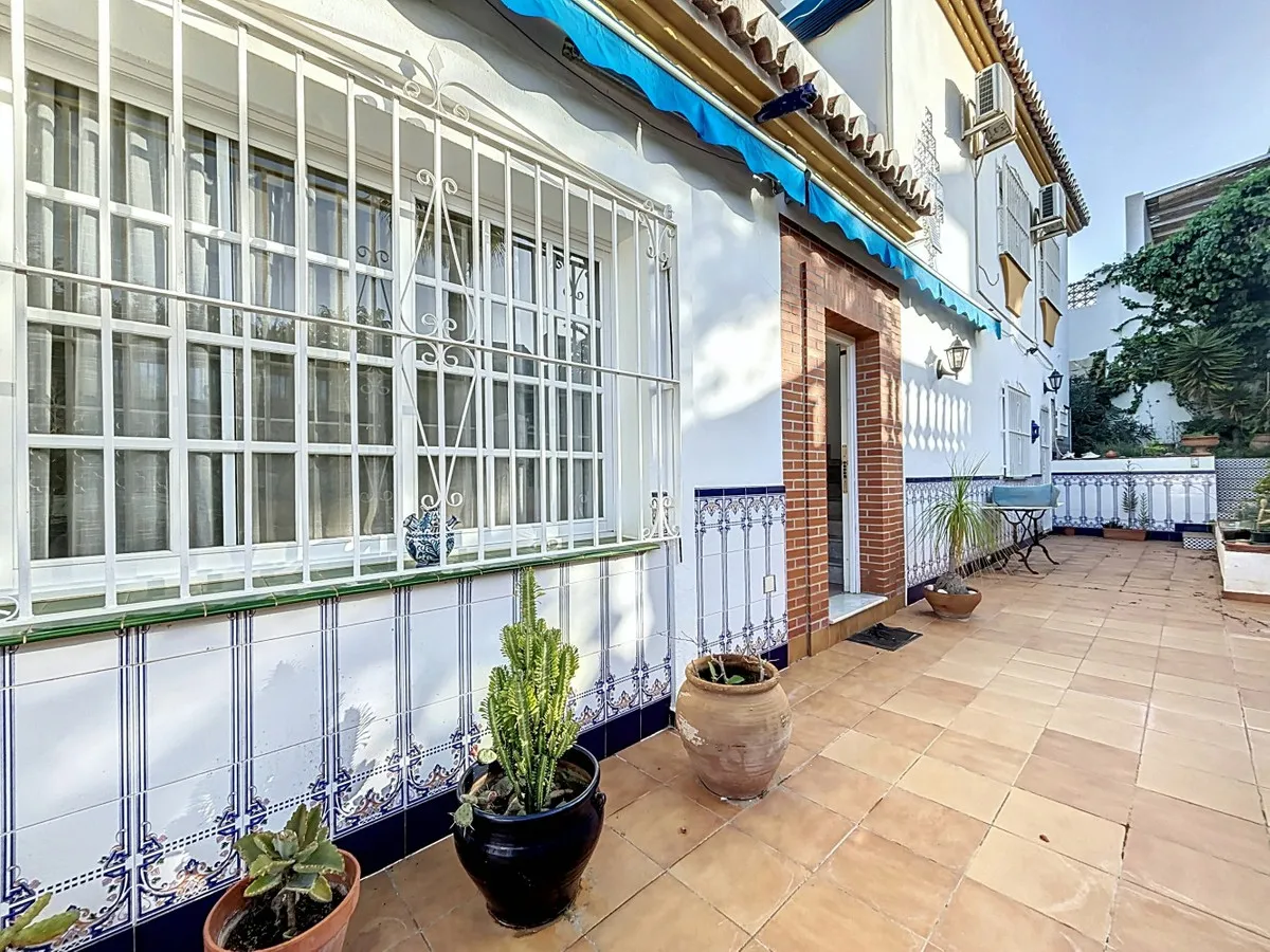 b89adc0c-23be-45c7-ab77-c6fc9c3acb82