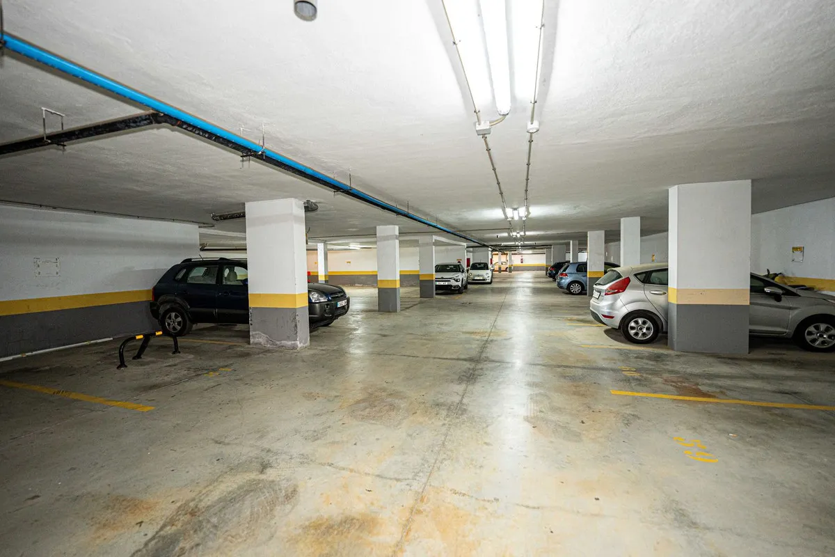 d4c7343d-f06a-4949-ad0b-7eab0d288844