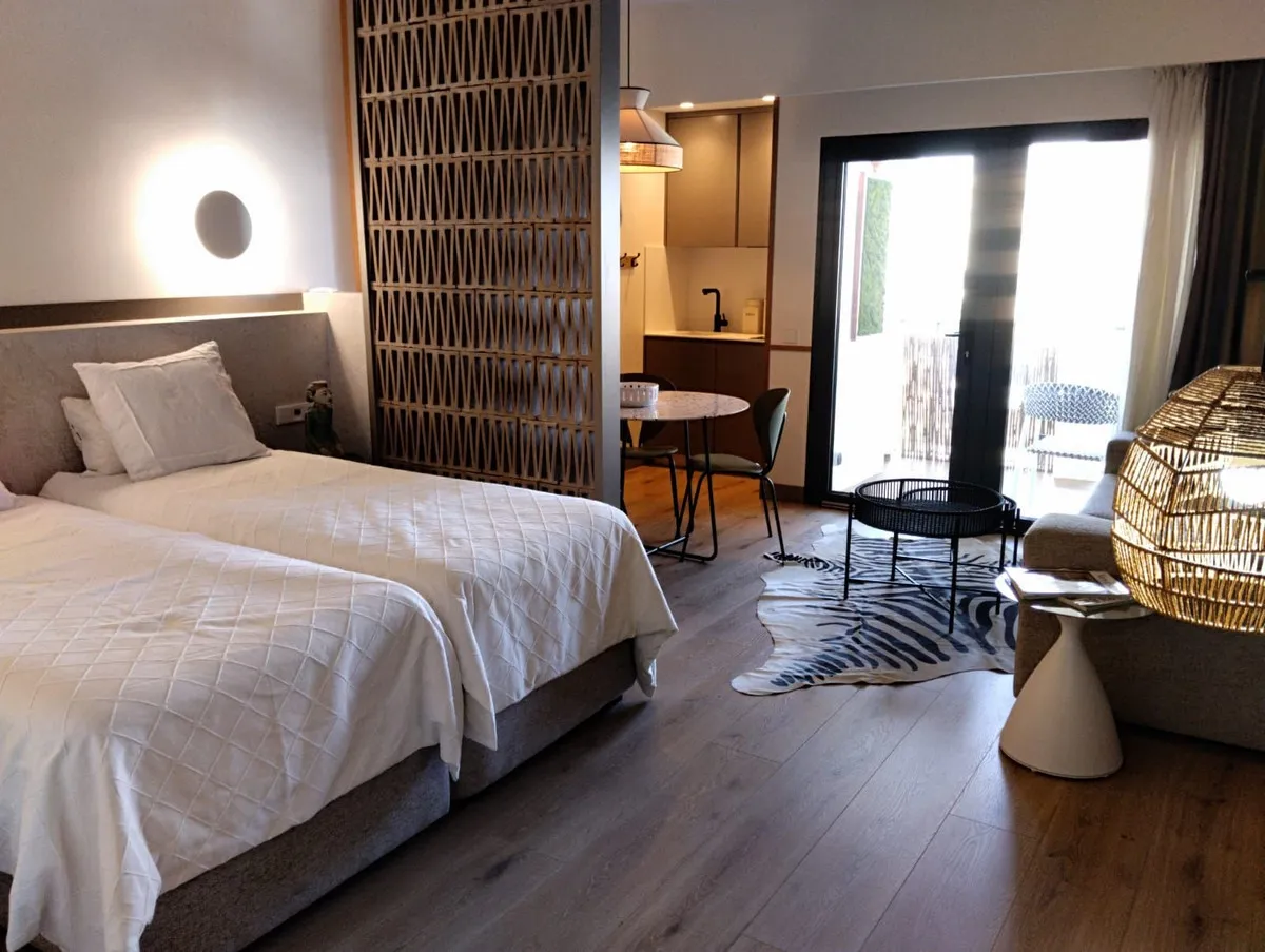 768b3c4a-dff5-45a3-a727-ac928497f49b